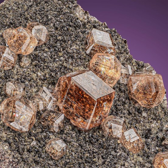 Hessonite-Jeffrey Mine | Asbestos | Estrie | Québec | Canada